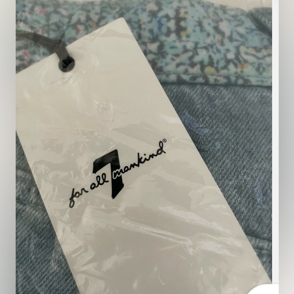 7 For All Mankind Monroe jean shorts - Picture 3 of 7